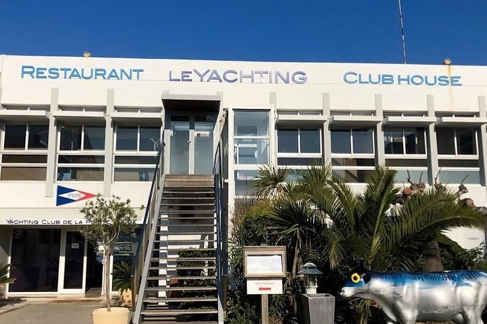 Cafés et Restaurants, RESTAURANTS - MARSEILLE (BOUCHES-DU-RHÔNE) : RESTAURANT LE YACHTING