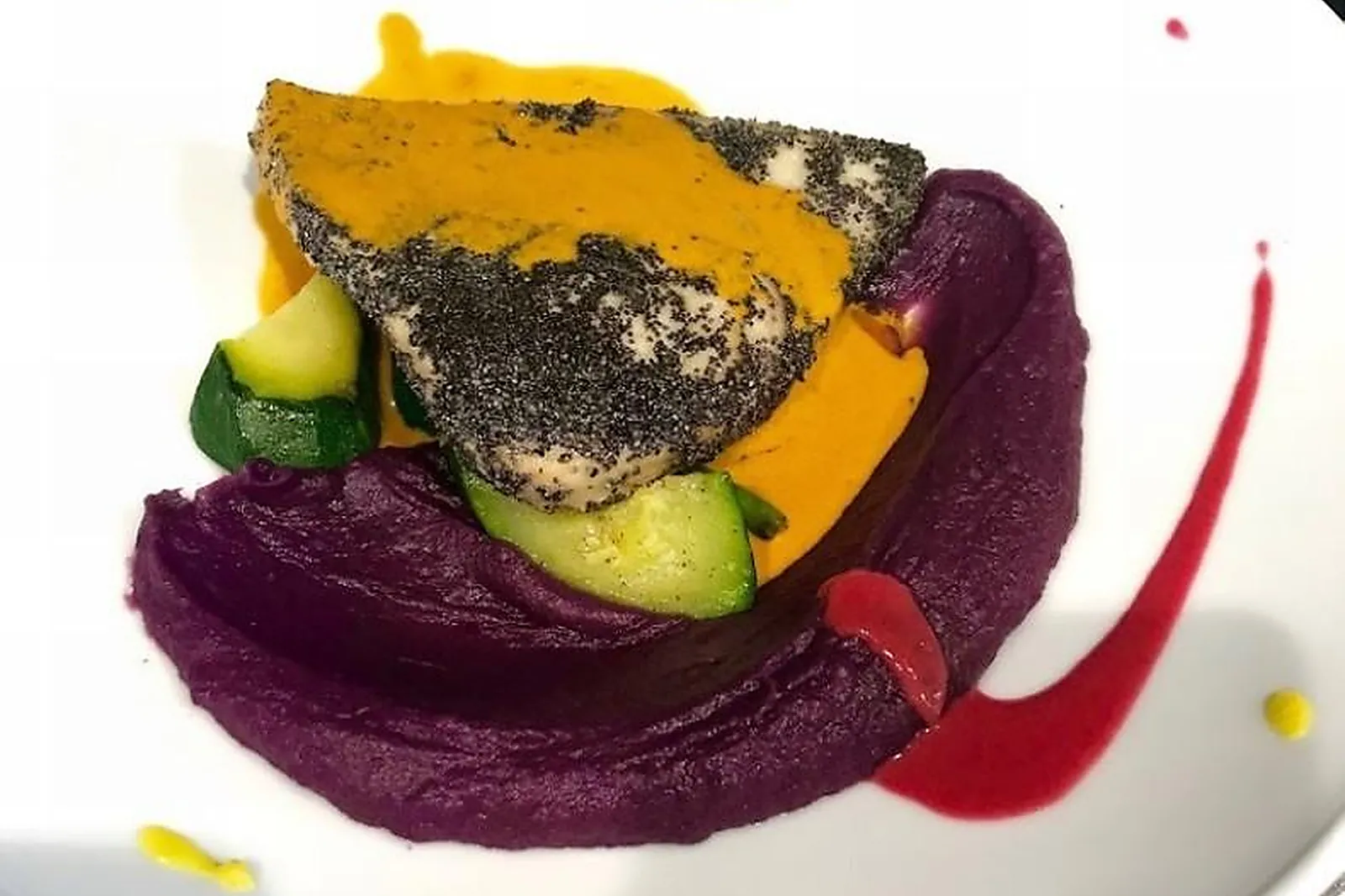 Cafés et Restaurants, RESTAURANTS - MARSEILLE (BOUCHES-DU-RHÔNE) : RESTAURANT LE YACHTING