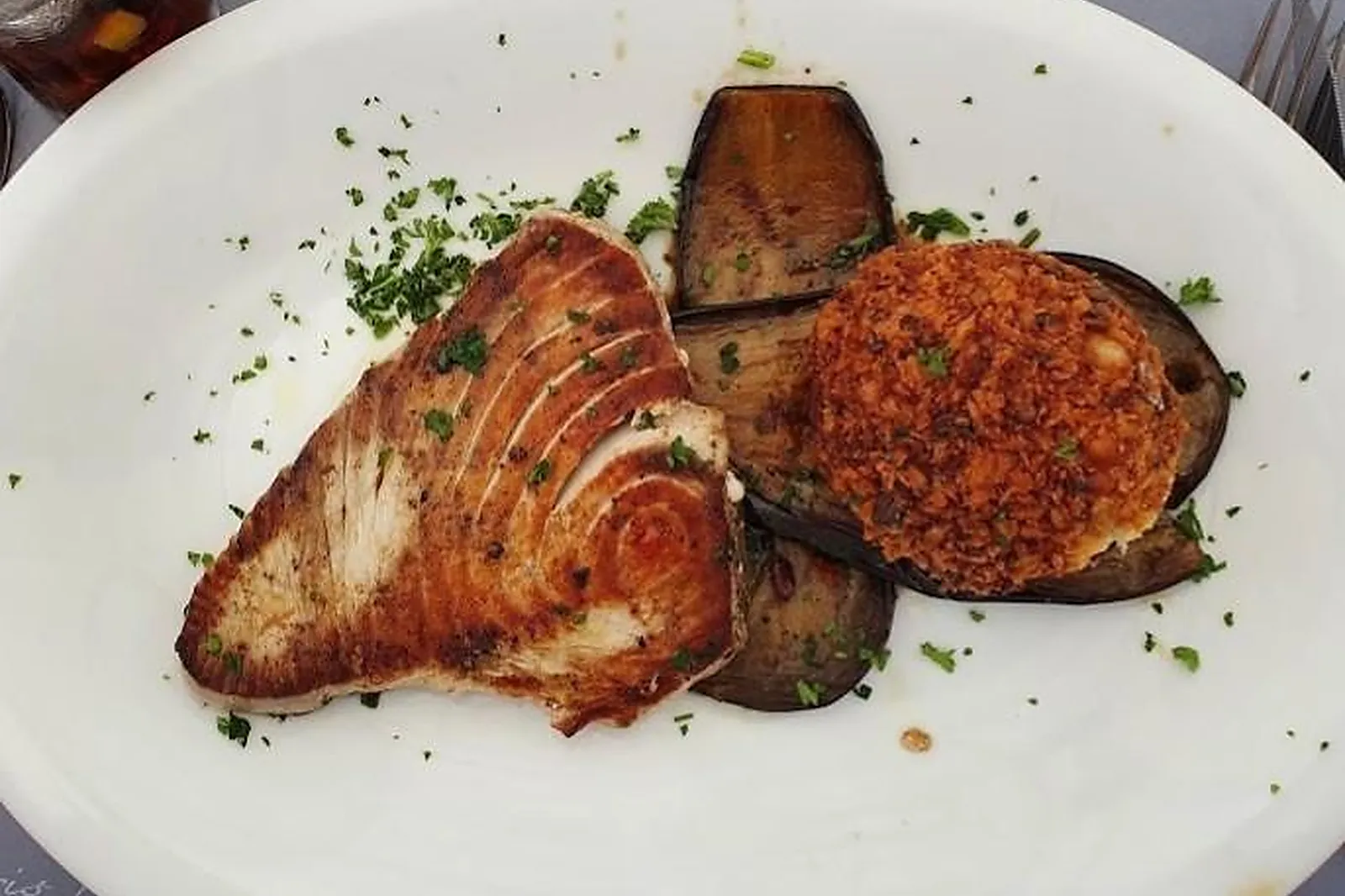 Cafés et Restaurants, RESTAURANTS - MARSEILLE (BOUCHES-DU-RHÔNE) : RESTAURANT DE LA COSMÉTIQUE