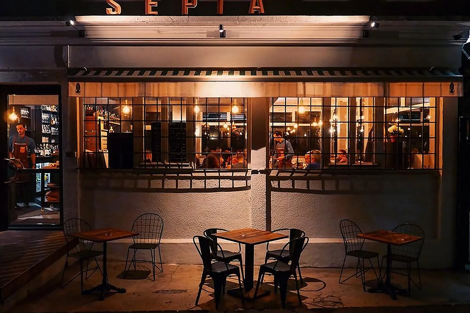 Cafés et Restaurants, RESTAURANTS - MARSEILLE (BOUCHES-DU-RHÔNE) : SÉPIA