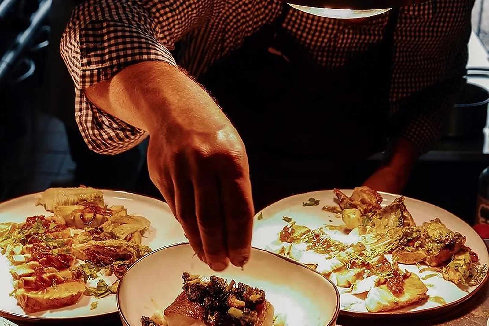 Cafés et Restaurants, RESTAURANTS - MARSEILLE (BOUCHES-DU-RHÔNE) : SÉPIA