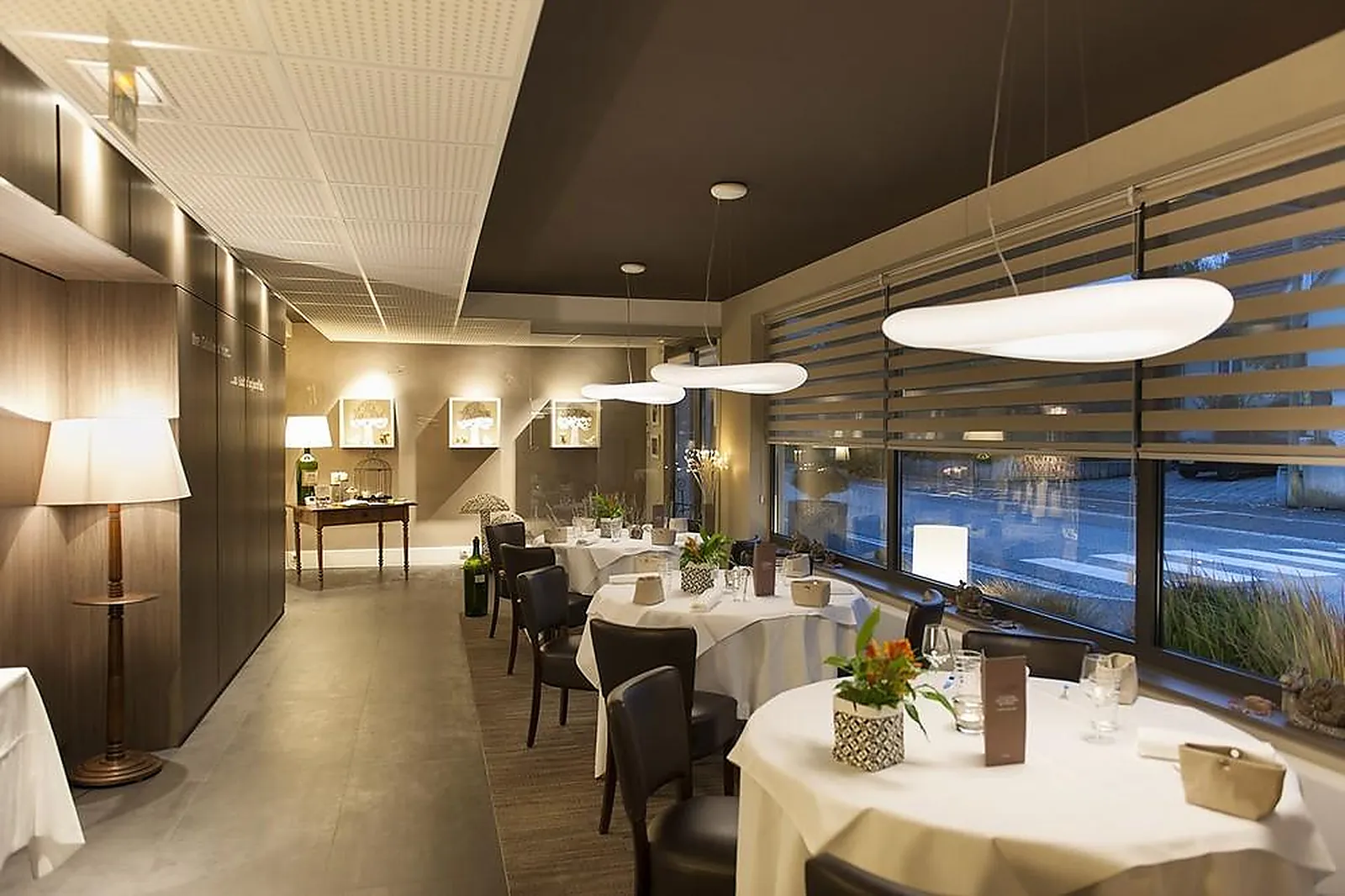 Cafés et Restaurants, RESTAURANTS - MERKWILLER-PECHELBRONN (BAS-RHIN) : AUBERGE BAECHL-BRUNN