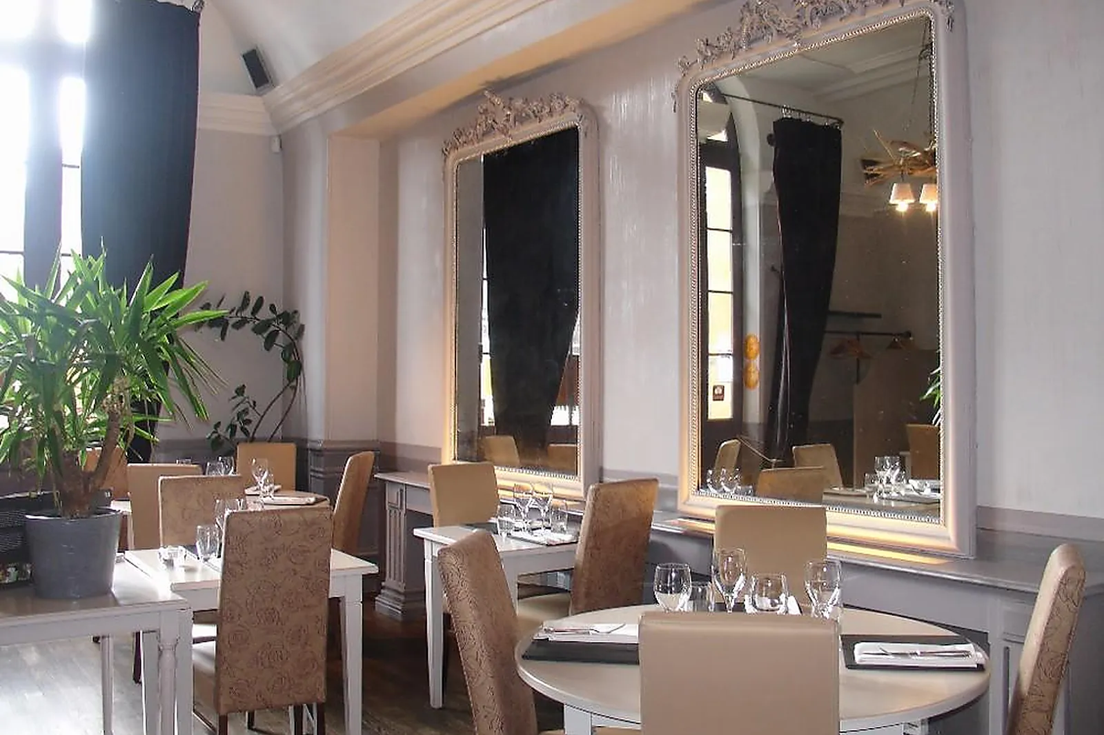 Cafés et Restaurants, RESTAURANTS - METZ (MOSELLE) : EL THEATRIS