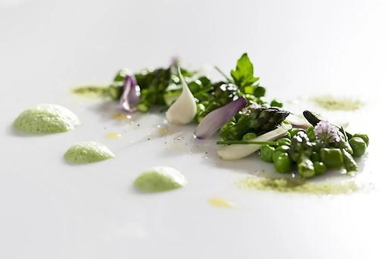 Cafés et Restaurants, RESTAURANTS - MILLY-LA-FORET (ESSONNE) : LES COQS RESTAURANT