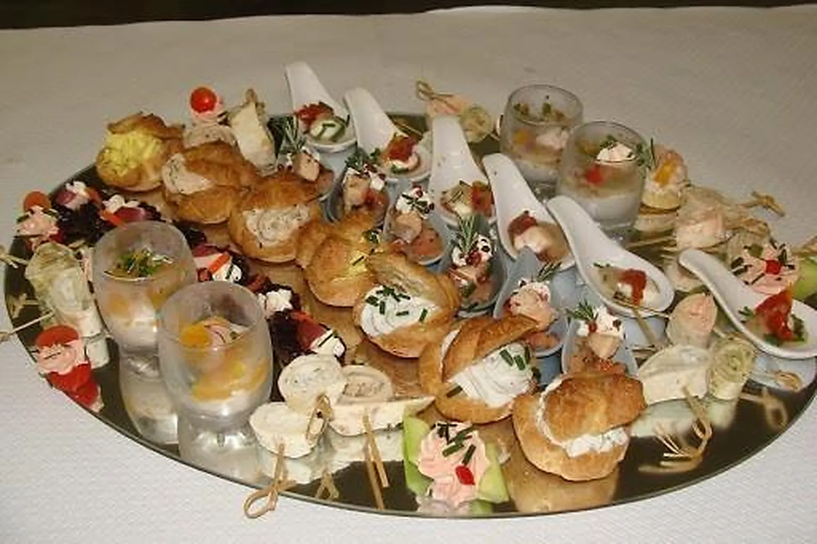 Cafés et Restaurants, RESTAURANTS - MOISY (LOIR-ET-CHER) : LE TEMPO GOURMAND