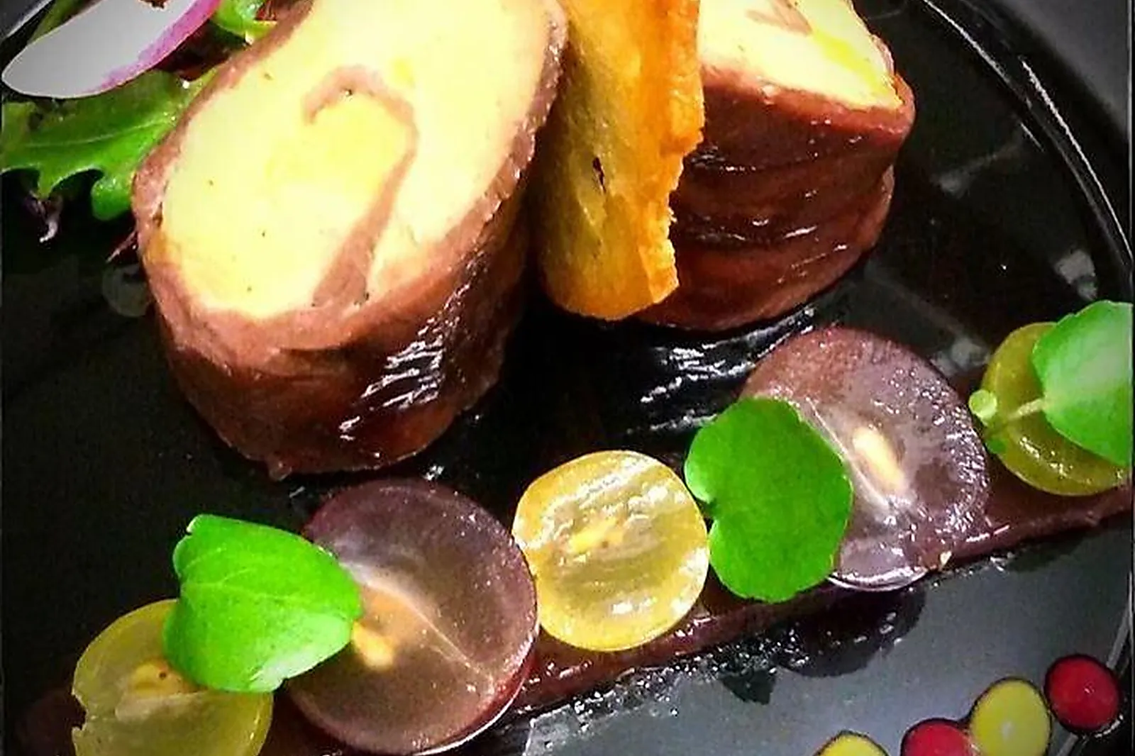 Cafés et Restaurants, RESTAURANTS - MONOBLET (GARD) : AUBERGE DE VALESTALIÈRE