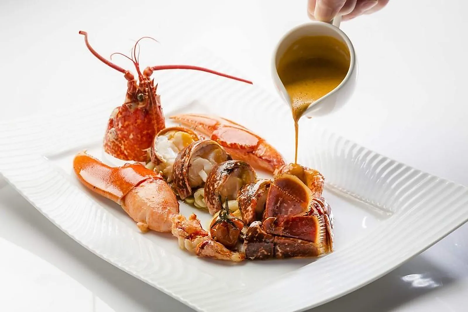 Cafés et Restaurants, RESTAURANTS - MONSWILLER (BAS-RHIN) : RESTAURANT KASBÜR