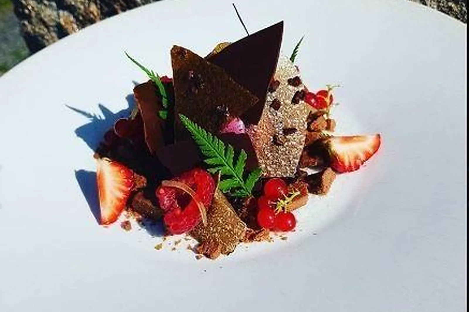 Cafés et Restaurants, RESTAURANTS - MONTARCHER (LOIRE) : LE CLOS PERCHÉ