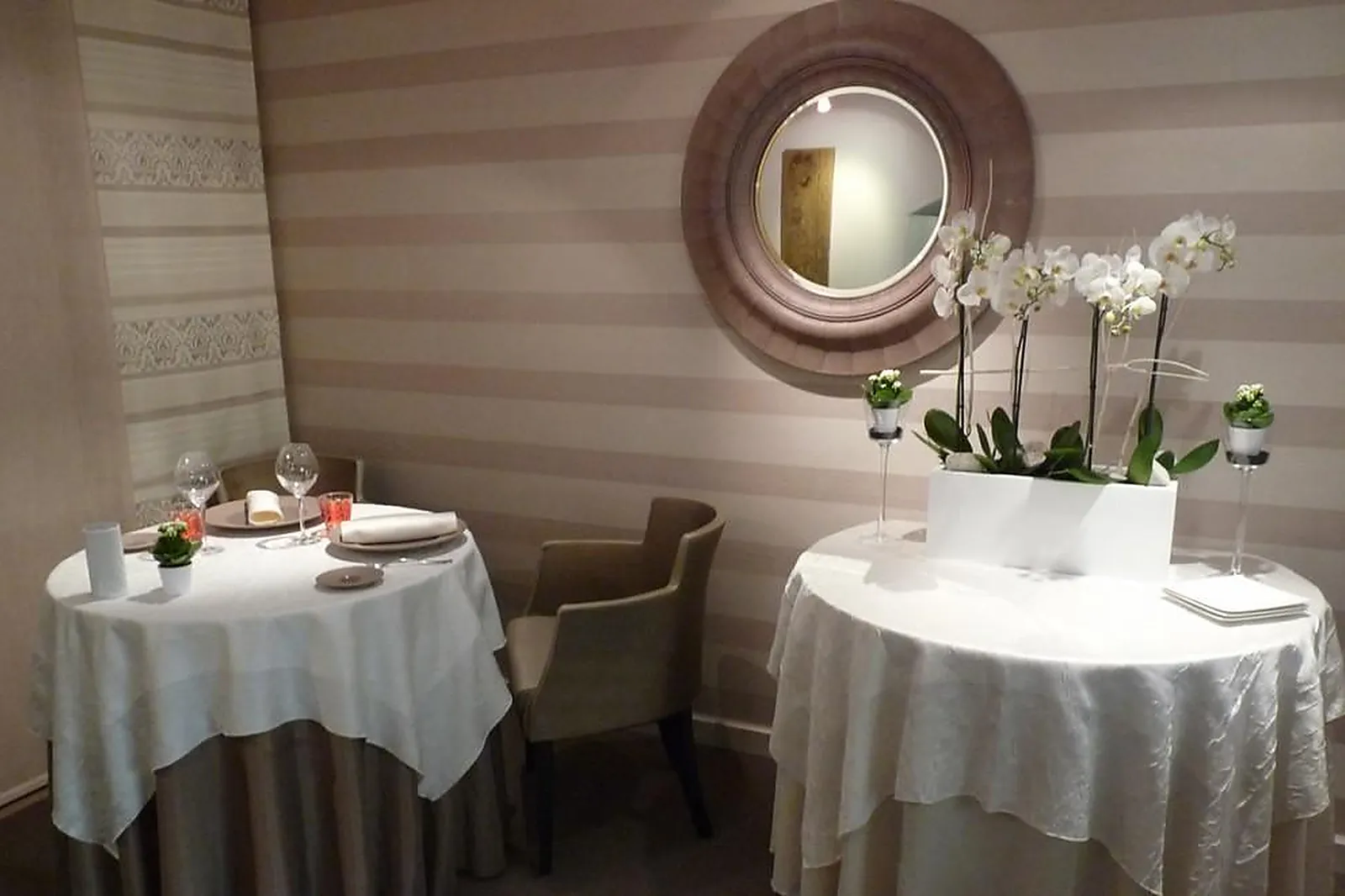 Cafés et Restaurants, RESTAURANTS - MONTBELIARD (DOUBS) : LE SAINT-MARTIN