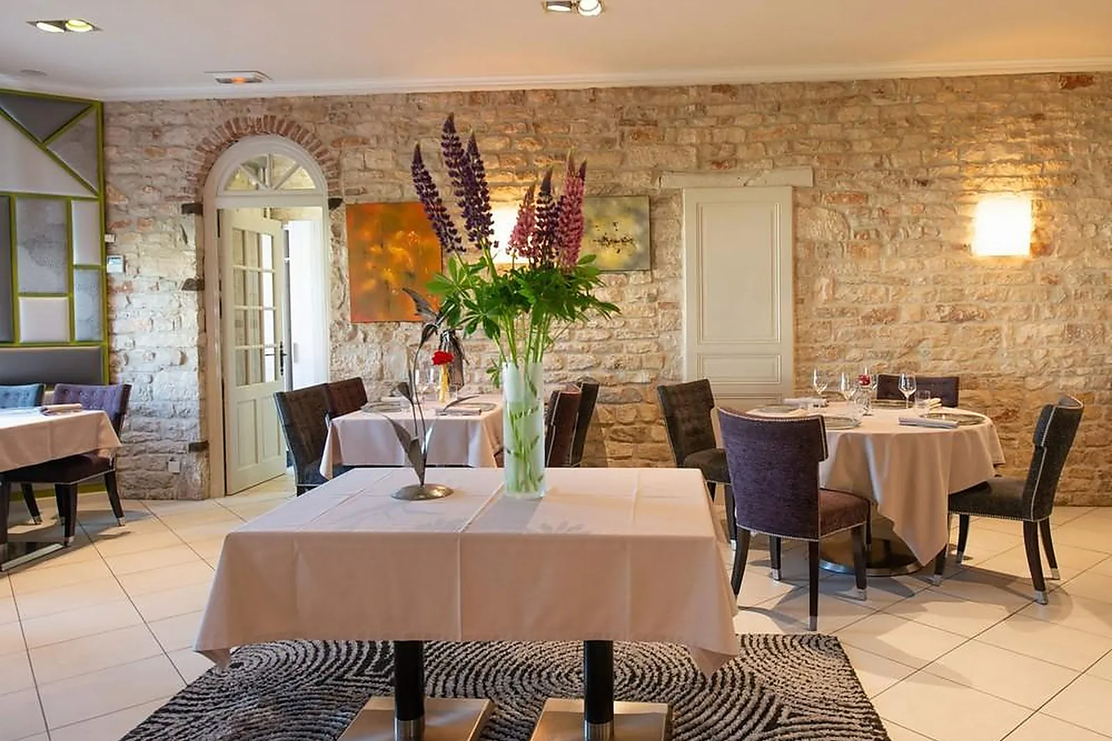 Cafés et Restaurants, RESTAURANTS - MONTBELLET (SAÔNE-ET-LOIRE) : LA MARANDE