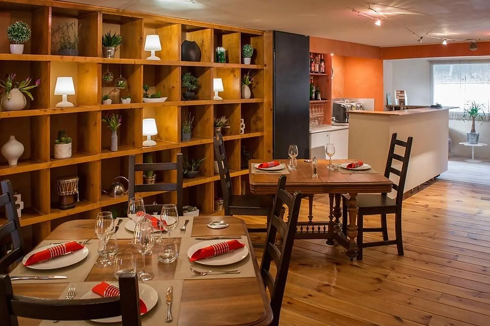 Cafés et Restaurants, RESTAURANTS - MONTELIER (DRÔME) : LA CLÉ DL&RSQUO;SOL