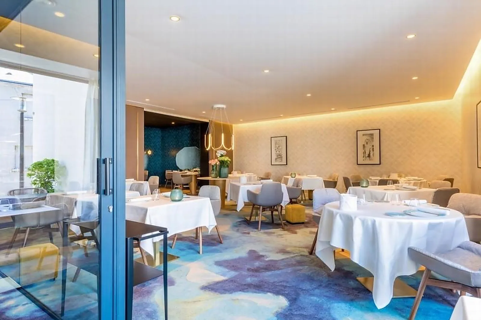 Cafés et Restaurants, RESTAURANTS - MONTIVAULT (LOIR-ET-CHER) : LA MAISON DL&RSQUO;À CÔTÉ