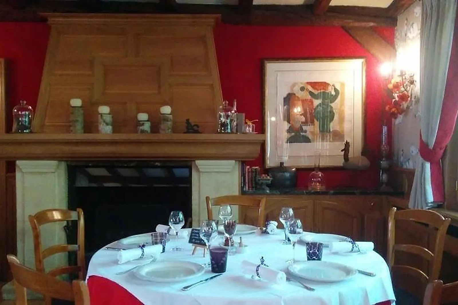 Cafés et Restaurants, RESTAURANTS - MONTMORENCY (VAL-DL&RSQUO;OISE) : AU CŒUR DE LA FORÊT