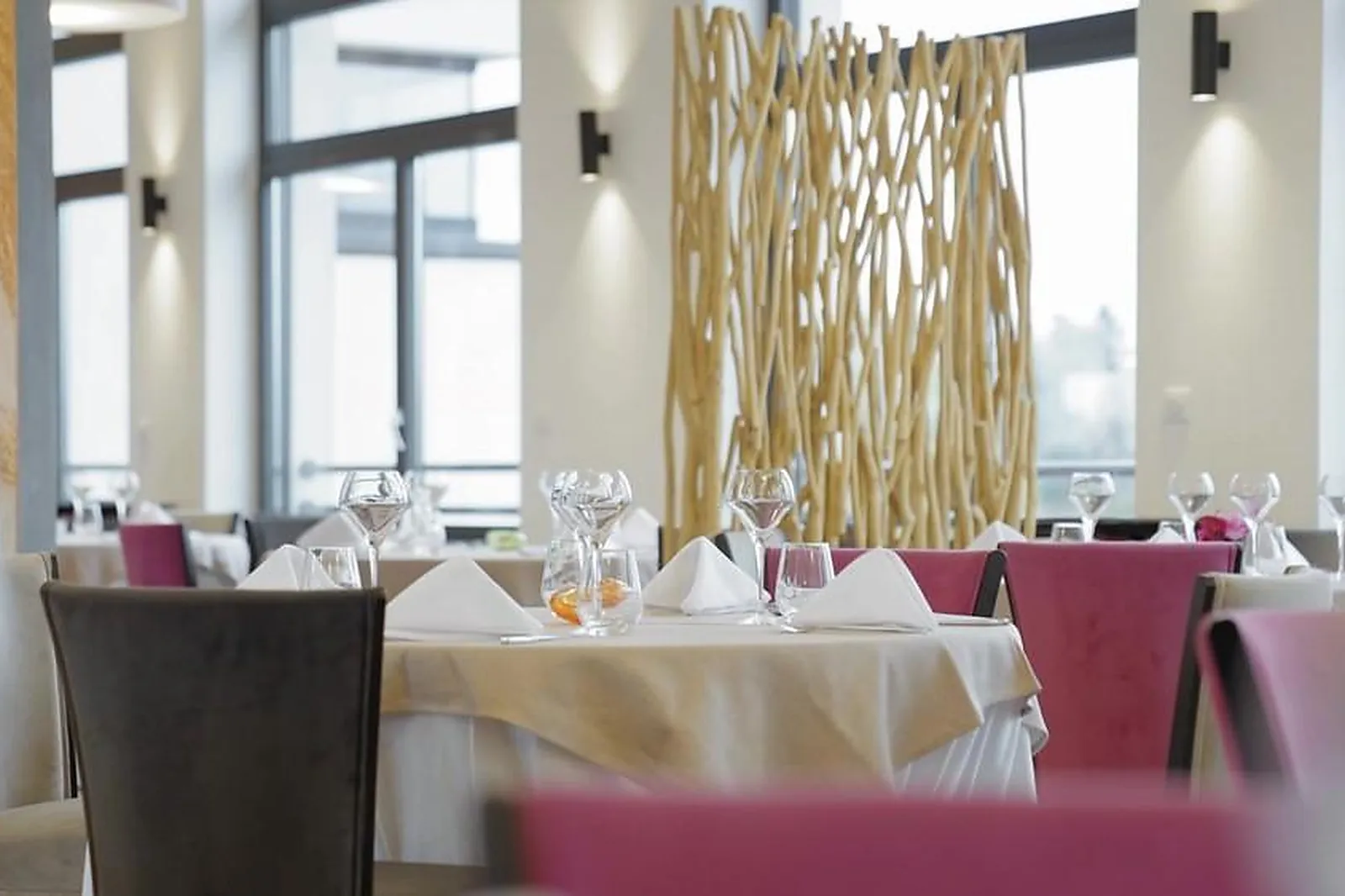 Cafés et Restaurants, RESTAURANTS - MULHOUSE (HAUT-RHIN) : RESTAURANT LES VERRIERS