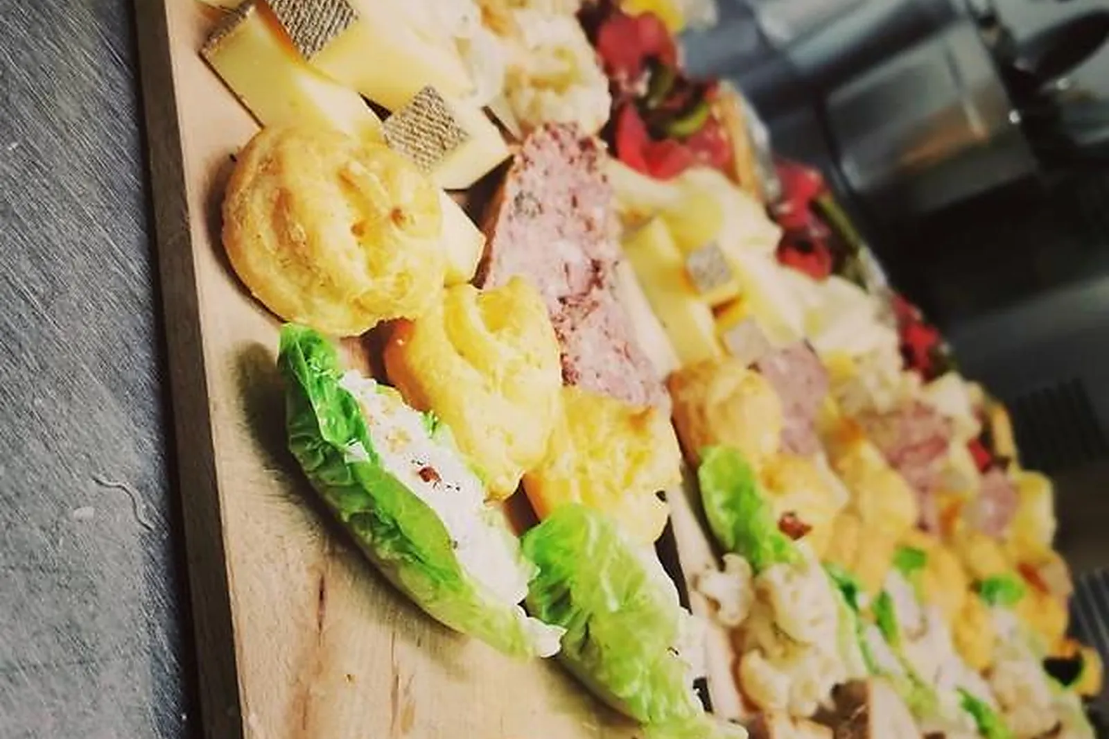 Cafés et Restaurants, RESTAURANTS - MULHOUSE (HAUT-RHIN) : TANDEM