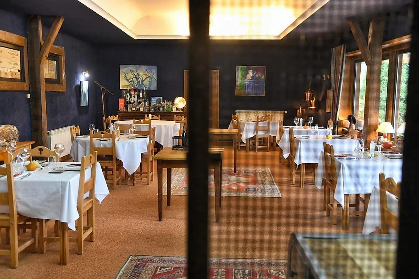 Cafés et Restaurants, RESTAURANTS - MURAT (CANTAL) : LE JARROUSSET