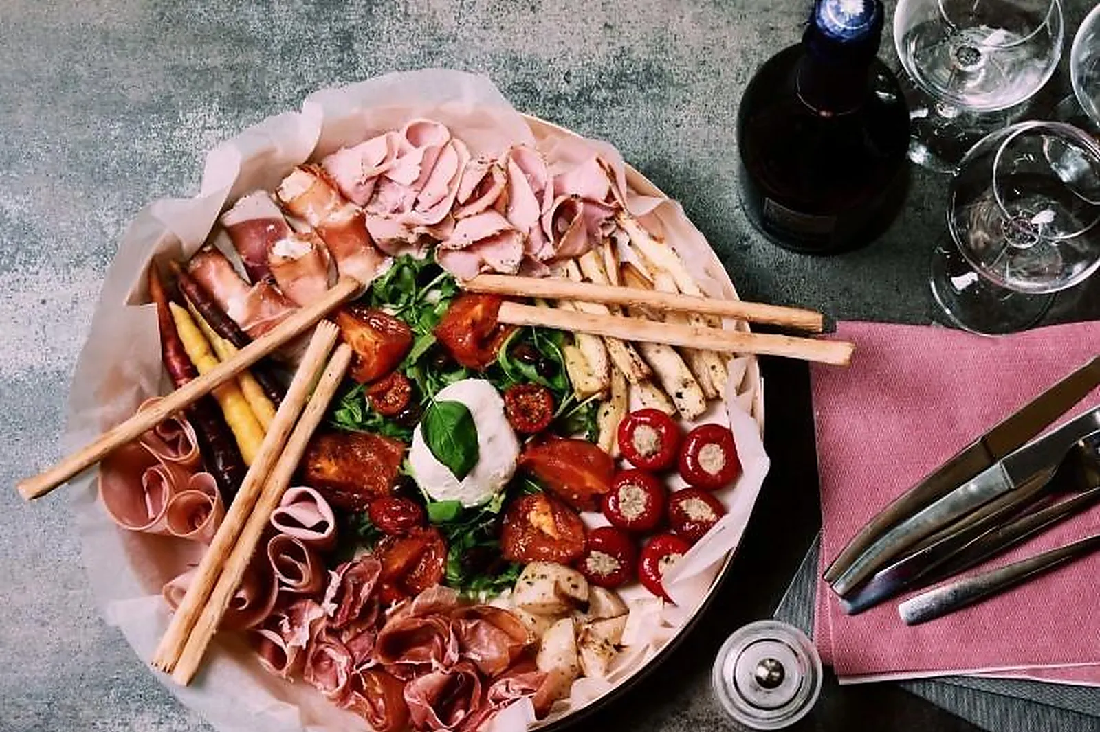 Cafés et Restaurants, RESTAURANTS - NANCY (MEURTHE-ET-MOSELLE) : IL RISTORANTE