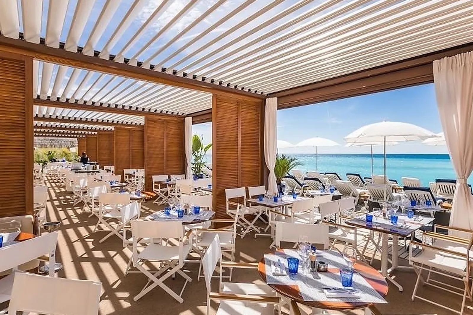 Cafés et Restaurants, RESTAURANTS - NICE (ALPES-MARITIMES) : GALET PLAGE