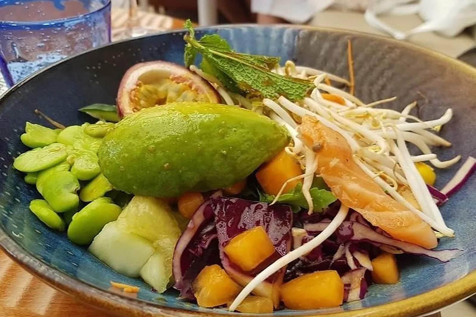 Cafés et Restaurants, RESTAURANTS - NICE (ALPES-MARITIMES) : GALET PLAGE