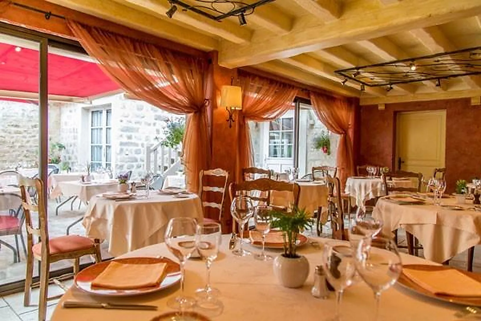 Cafés et Restaurants, RESTAURANTS - NOISY-SUR-ECOLE (SEINE-ET-MARNE) : AUBERGE DL&RSQUO;AUVERS GALAND