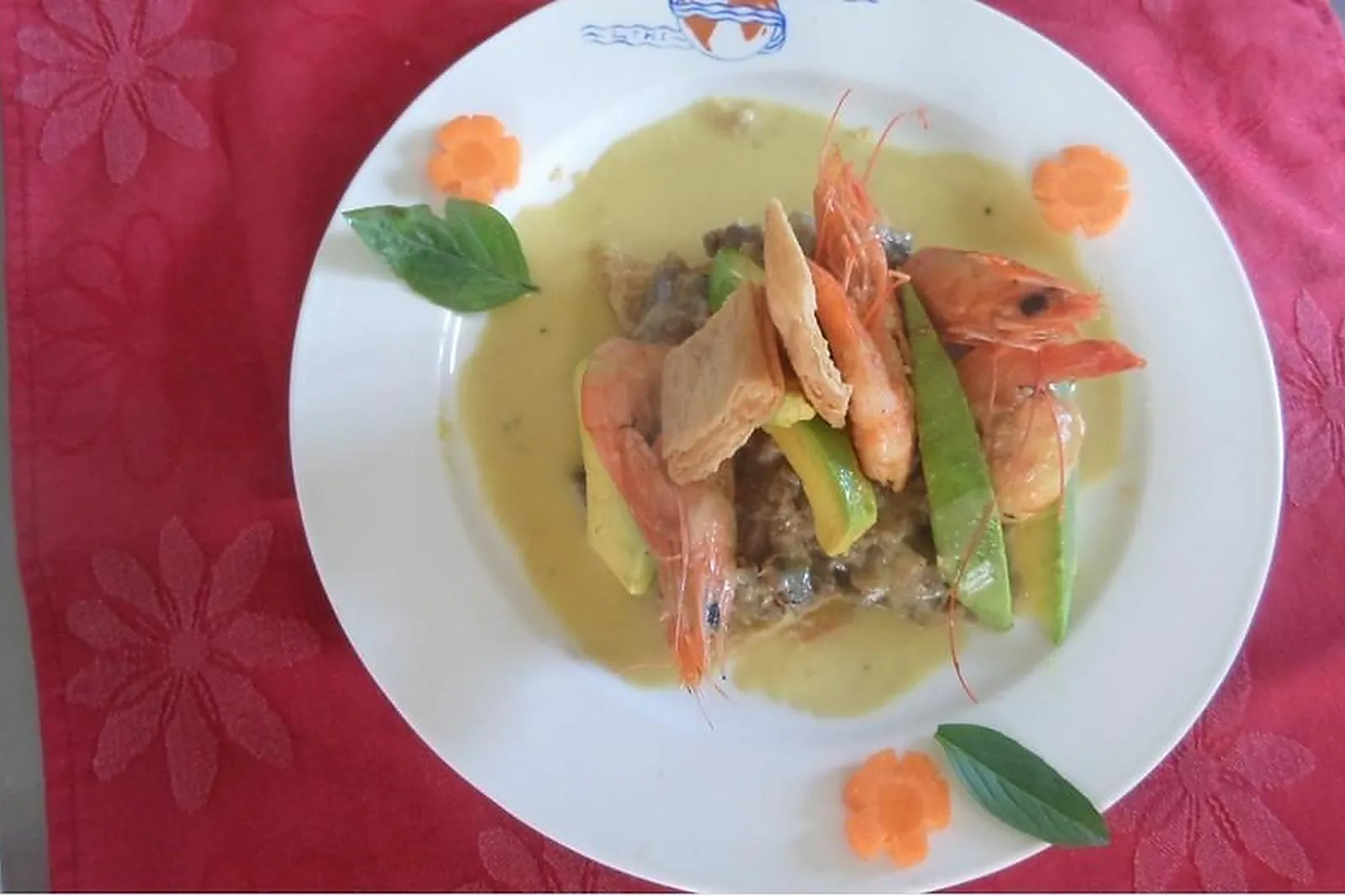 Cafés et Restaurants, RESTAURANTS - NOUMEA (NOUVELLE-CALÉDONIE) : LL&RSQUO;EAU-VIVE DU PACIFIQUE