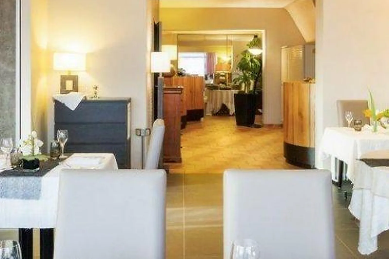 Cafés et Restaurants, RESTAURANTS - NOYANT-DE-TOURAINE (INDRE-ET-LOIRE) : LA CIBOULETTE