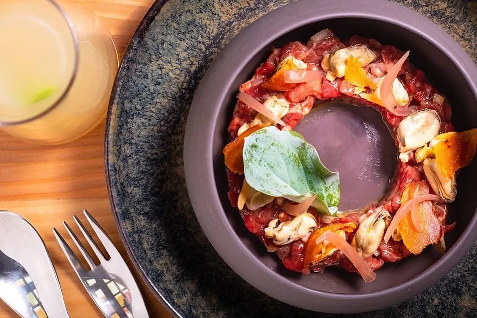 Cafés et Restaurants, RESTAURANTS - OBERNAI (BAS-RHIN) : LL&RSQUO;OSMOSE