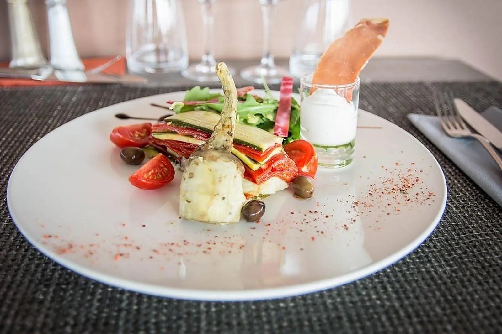 Cafés et Restaurants, RESTAURANTS - PALAVAS-LES-FLOTS (HÉRAULT) : RESTAURANT LE PHARE