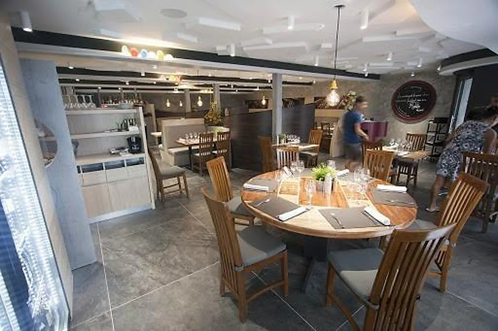 Cafés et Restaurants, RESTAURANTS - PAPEETE (POLYNÉSIE FRANÇAISE) : L’O À LA BOUCHE