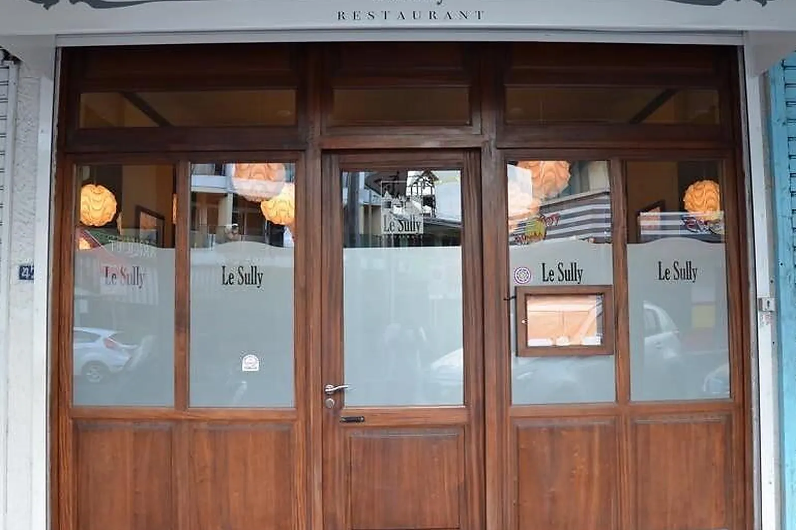 Cafés et Restaurants, RESTAURANTS - PAPEETE (POLYNÉSIE FRANÇAISE) : LE SULLY