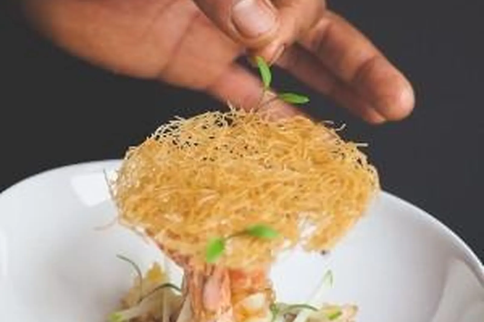 Cafés et Restaurants, RESTAURANTS - PARIS (PARIS) : 24 LE RESTAURANT