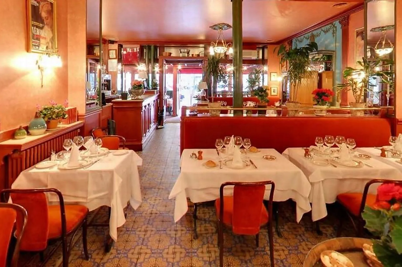 Cafés et Restaurants, RESTAURANTS - PARIS (PARIS) : AU PETIT MARGUERY
