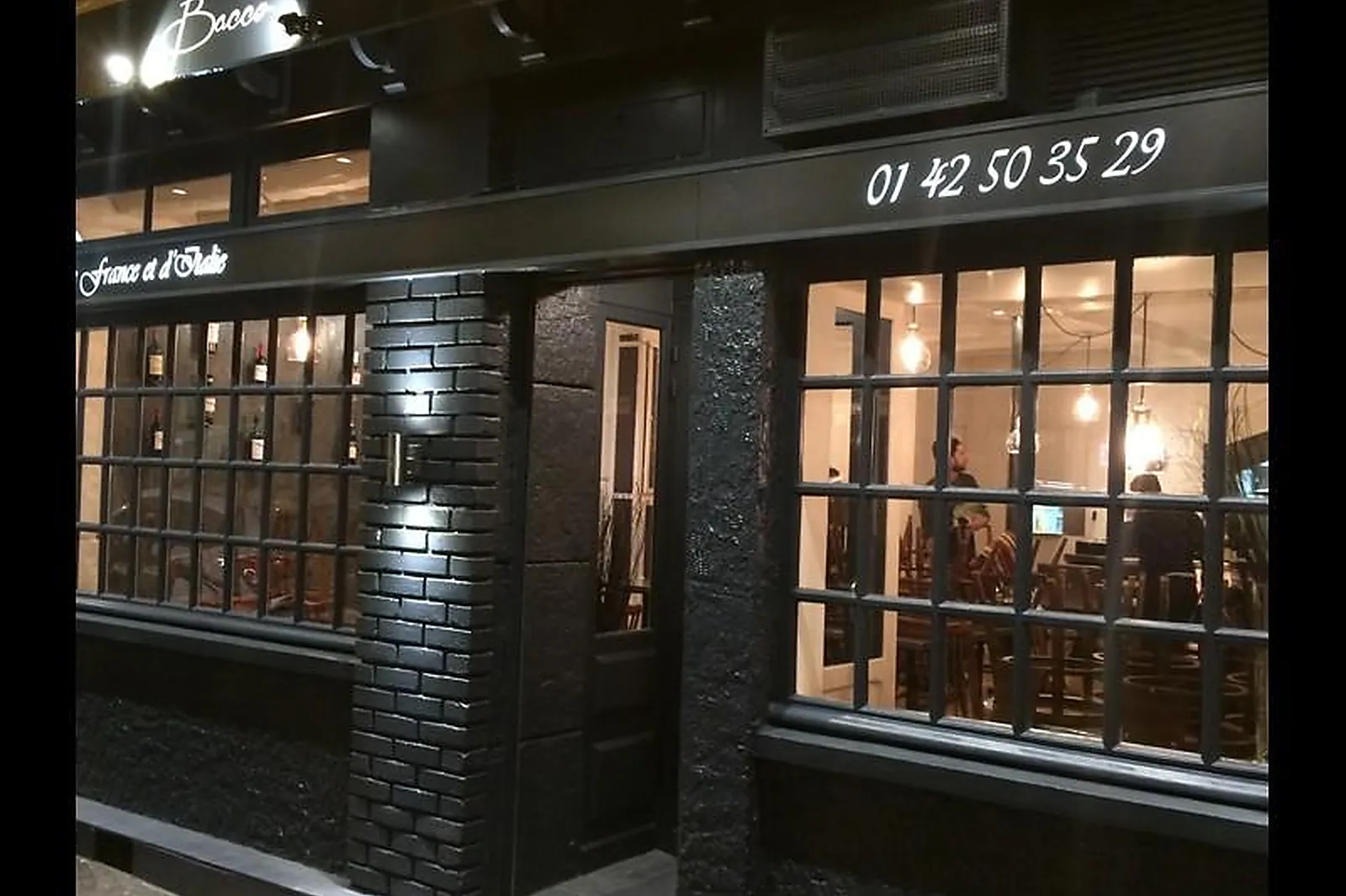 Cafés et Restaurants, RESTAURANTS - PARIS (PARIS) : BACCO