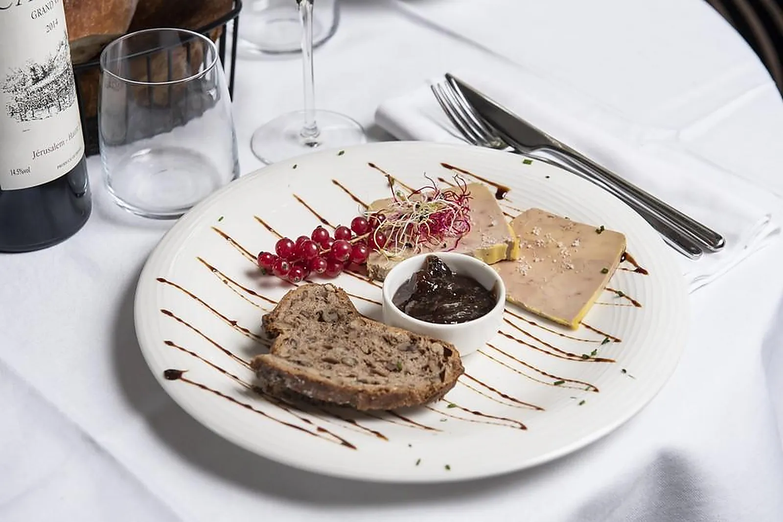 Cafés et Restaurants, RESTAURANTS - PARIS (PARIS) : BASSAR RESTAURANT