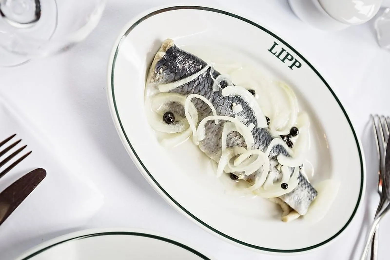 Cafés et Restaurants, RESTAURANTS - PARIS (PARIS) : BRASSERIE LIPP