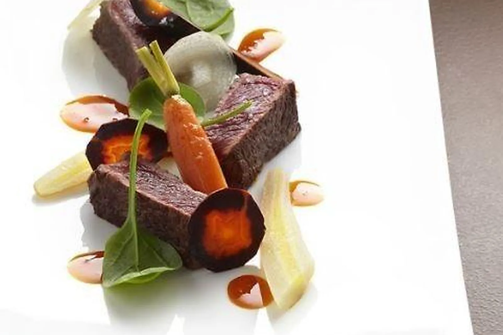 Cafés et Restaurants, RESTAURANTS - PARIS (PARIS) : BUSTRONOME