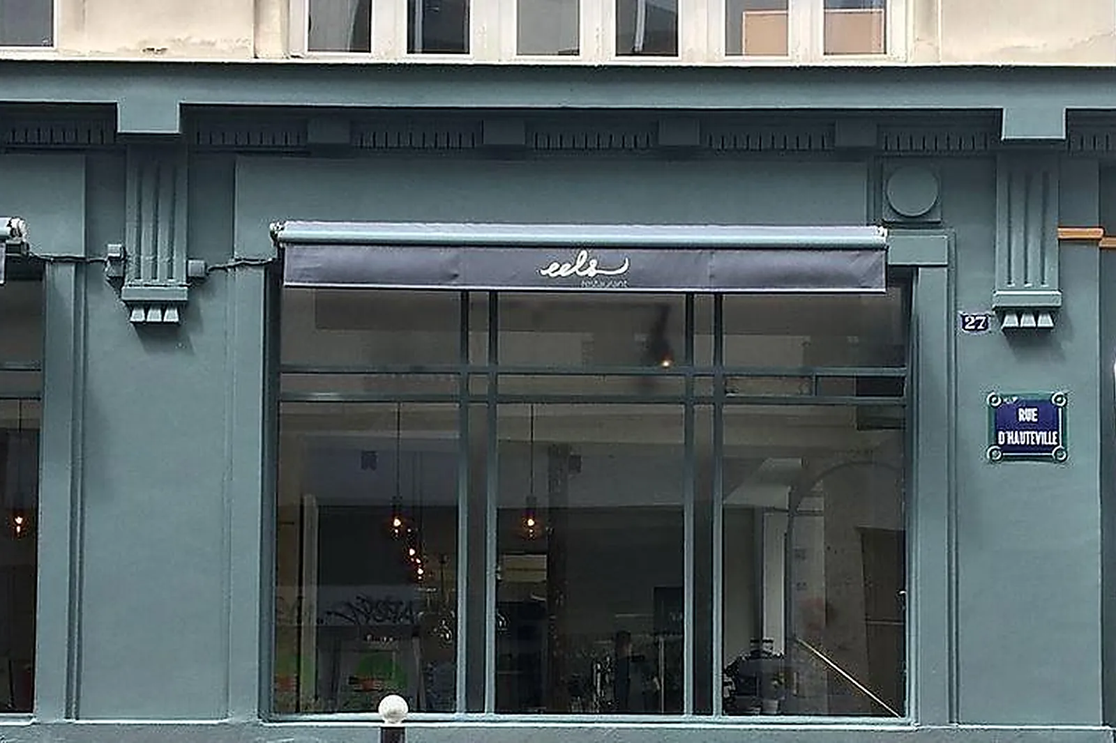 Cafés et Restaurants, RESTAURANTS - PARIS (PARIS) : EELS