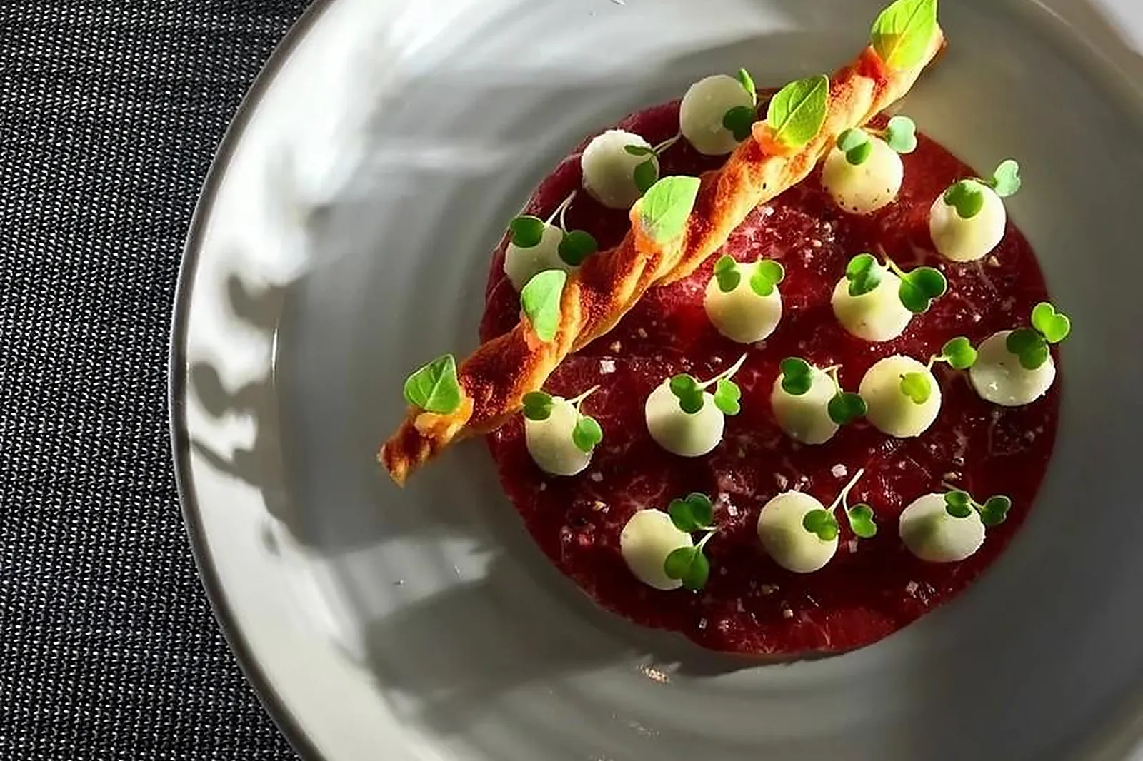 Cafés et Restaurants, RESTAURANTS - PARIS (PARIS) : LL&RSQUO;ARCANE