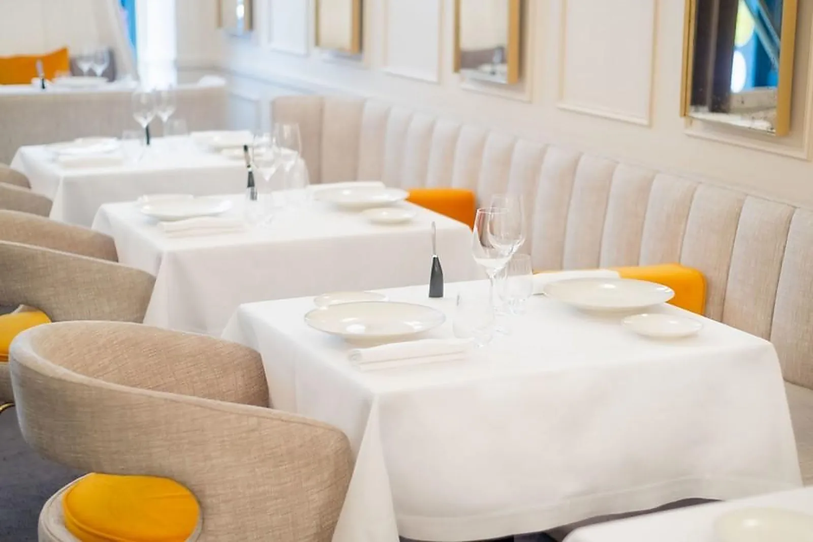 Cafés et Restaurants, RESTAURANTS - PARIS (PARIS) : LL&RSQUO;ARÔME PARIS