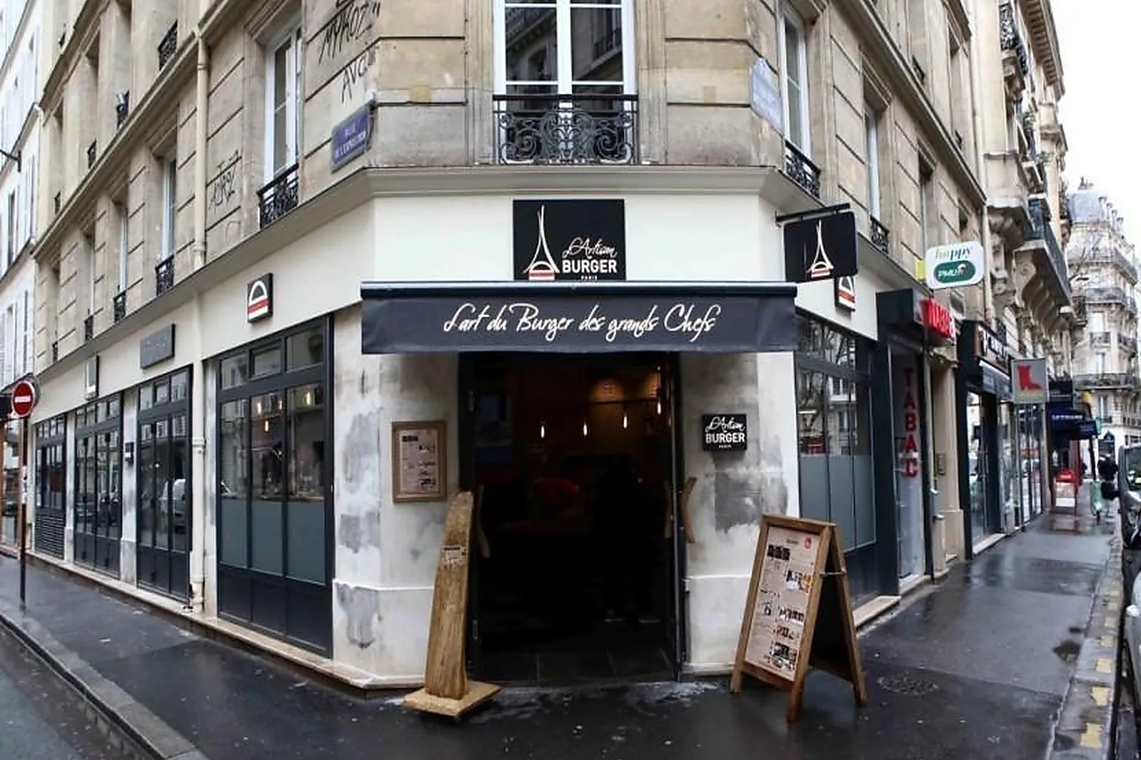 Cafés et Restaurants, RESTAURANTS - PARIS (PARIS) : LL&RSQUO;ARTISAN DU BURGER