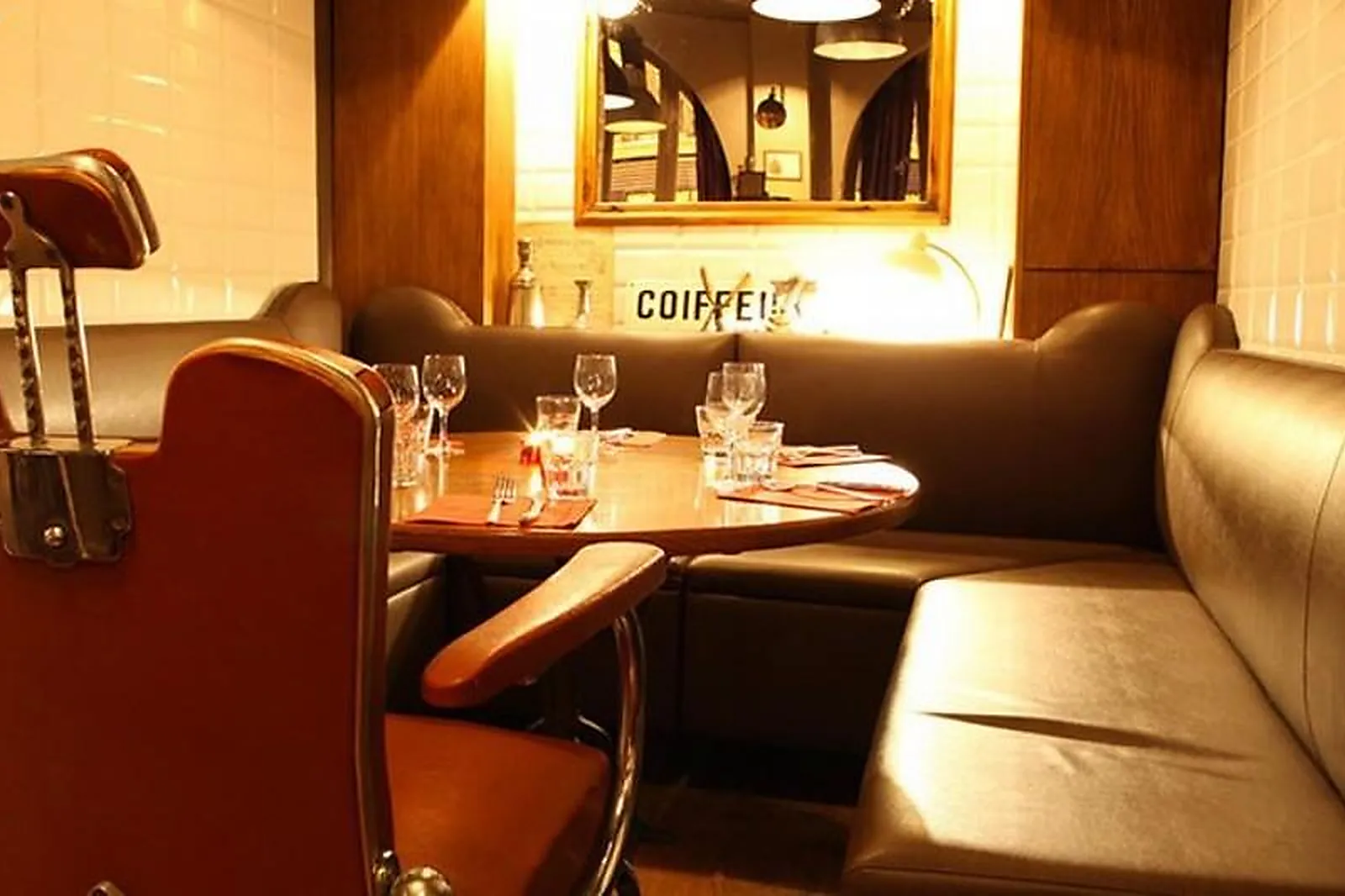 Cafés et Restaurants, RESTAURANTS - PARIS (PARIS) : LA BARBE À PAPA