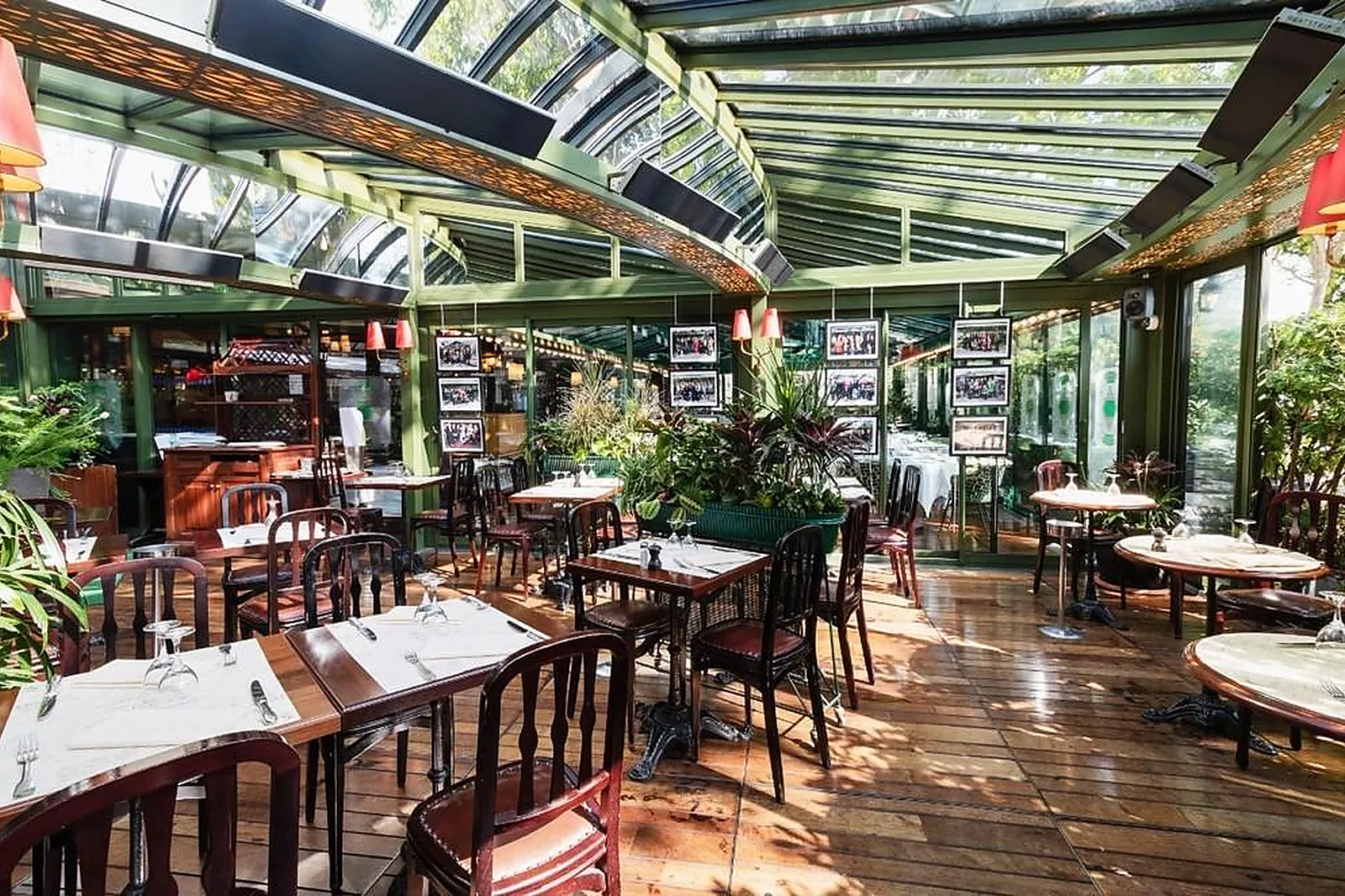 Cafés et Restaurants, RESTAURANTS - PARIS (PARIS) : LA CLOSERIE DES LILAS