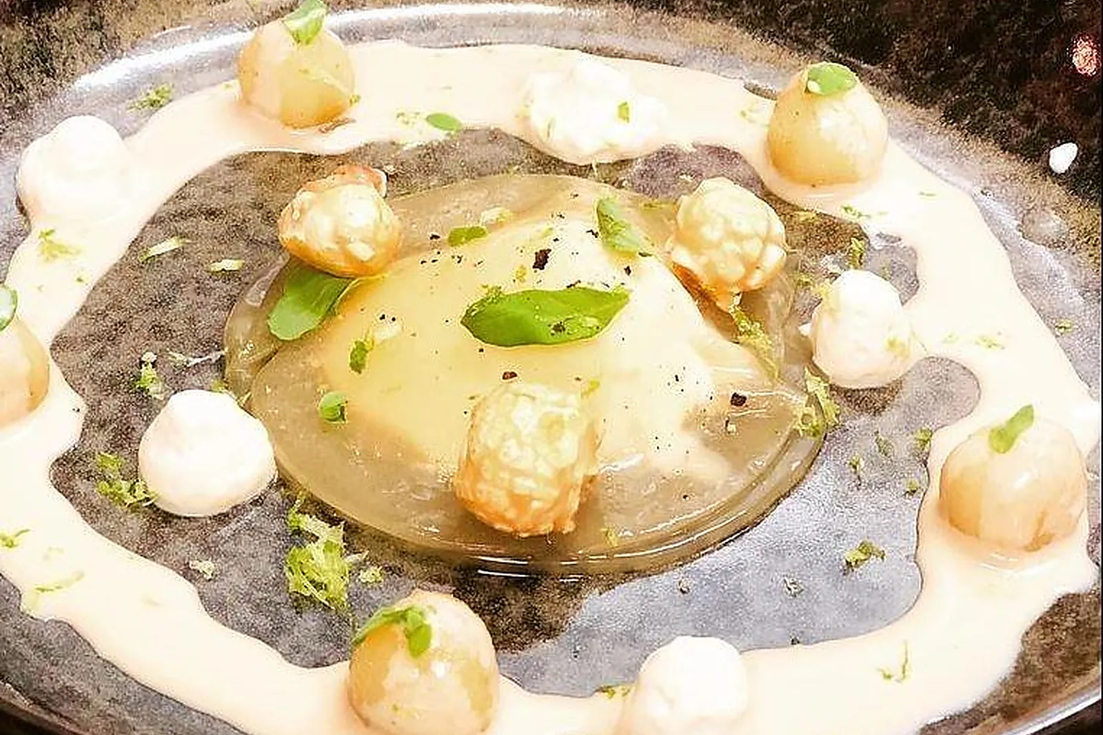 Cafés et Restaurants, RESTAURANTS - PARIS (PARIS) : LA RAVIGOTE