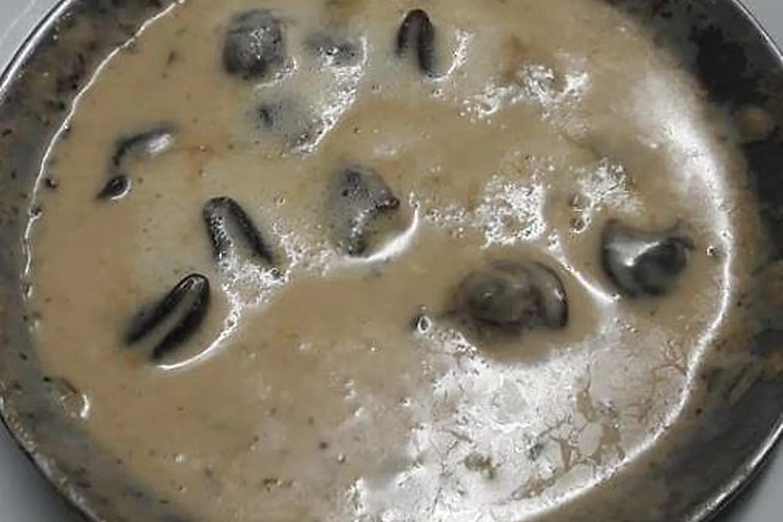 Cafés et Restaurants, RESTAURANTS - PARIS (PARIS) : LA RAVIGOTE