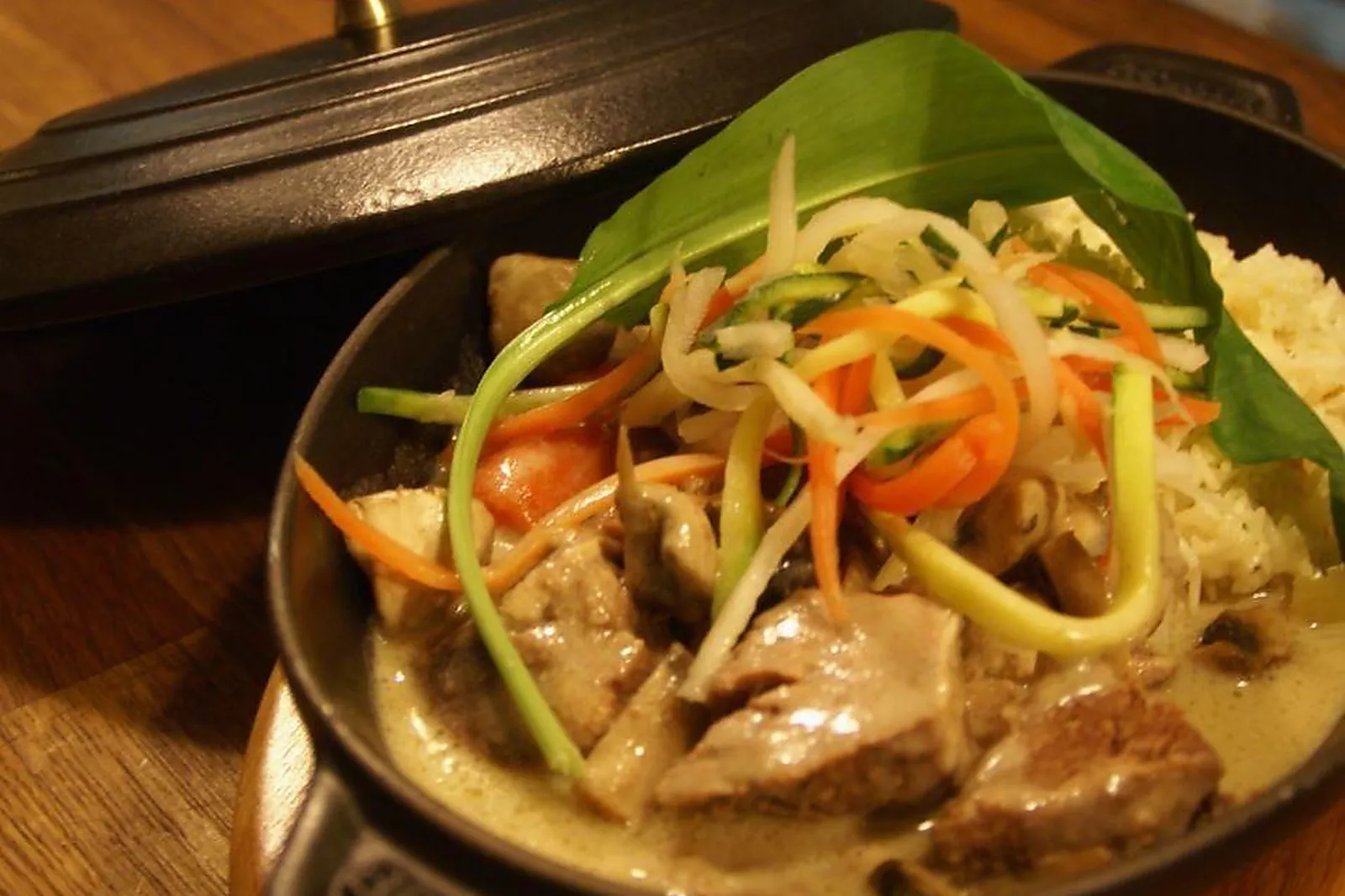 Cafés et Restaurants, RESTAURANTS - PARIS (PARIS) : LA TABLE DES ANGES