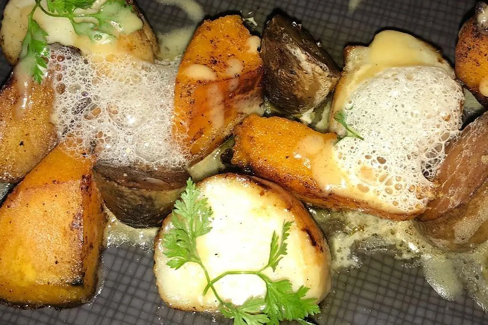 Cafés et Restaurants, RESTAURANTS - PARIS (PARIS) : LA TABLE DES ANGES