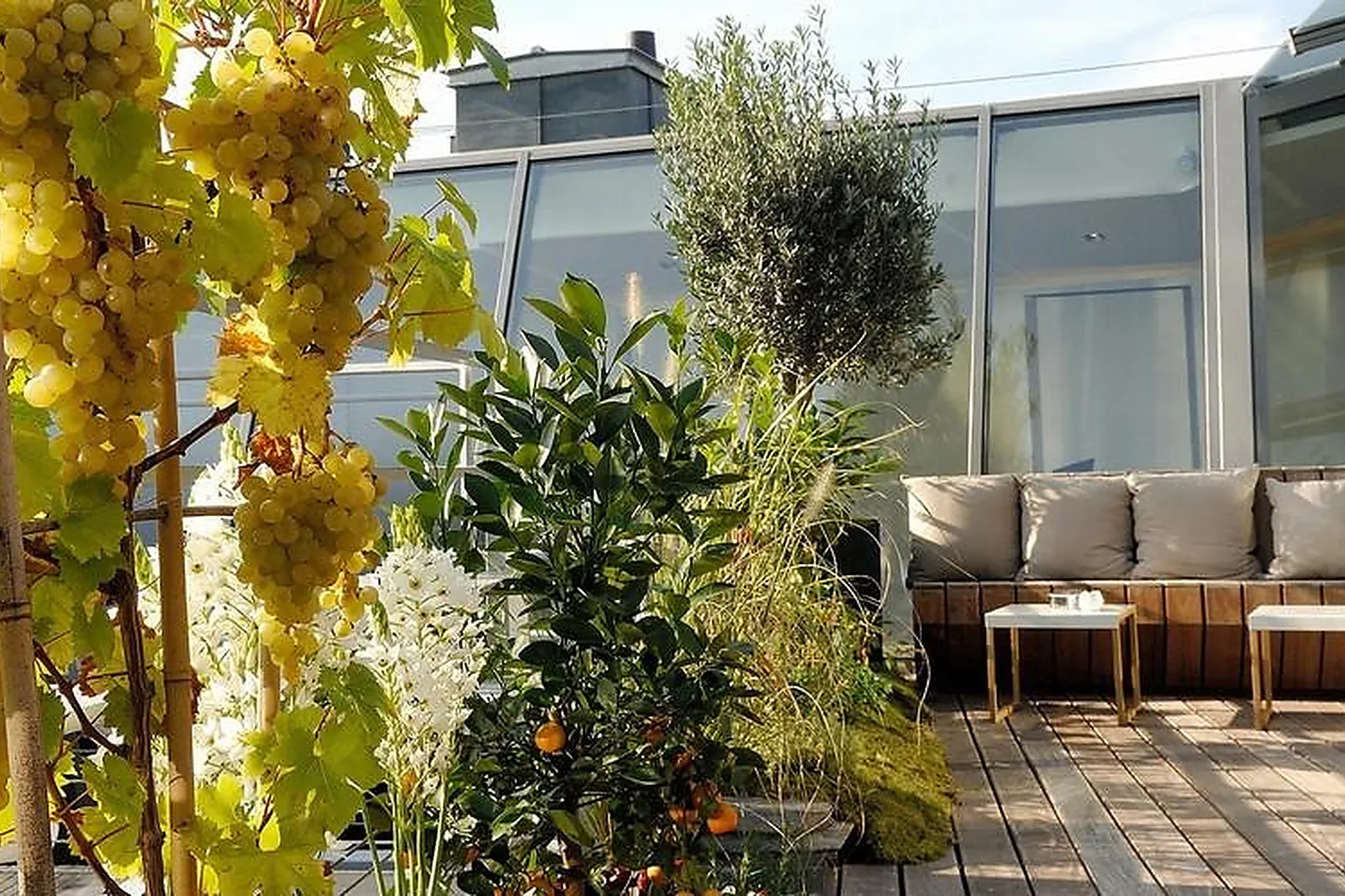 Cafés et Restaurants, RESTAURANTS - PARIS (PARIS) : LE 39V