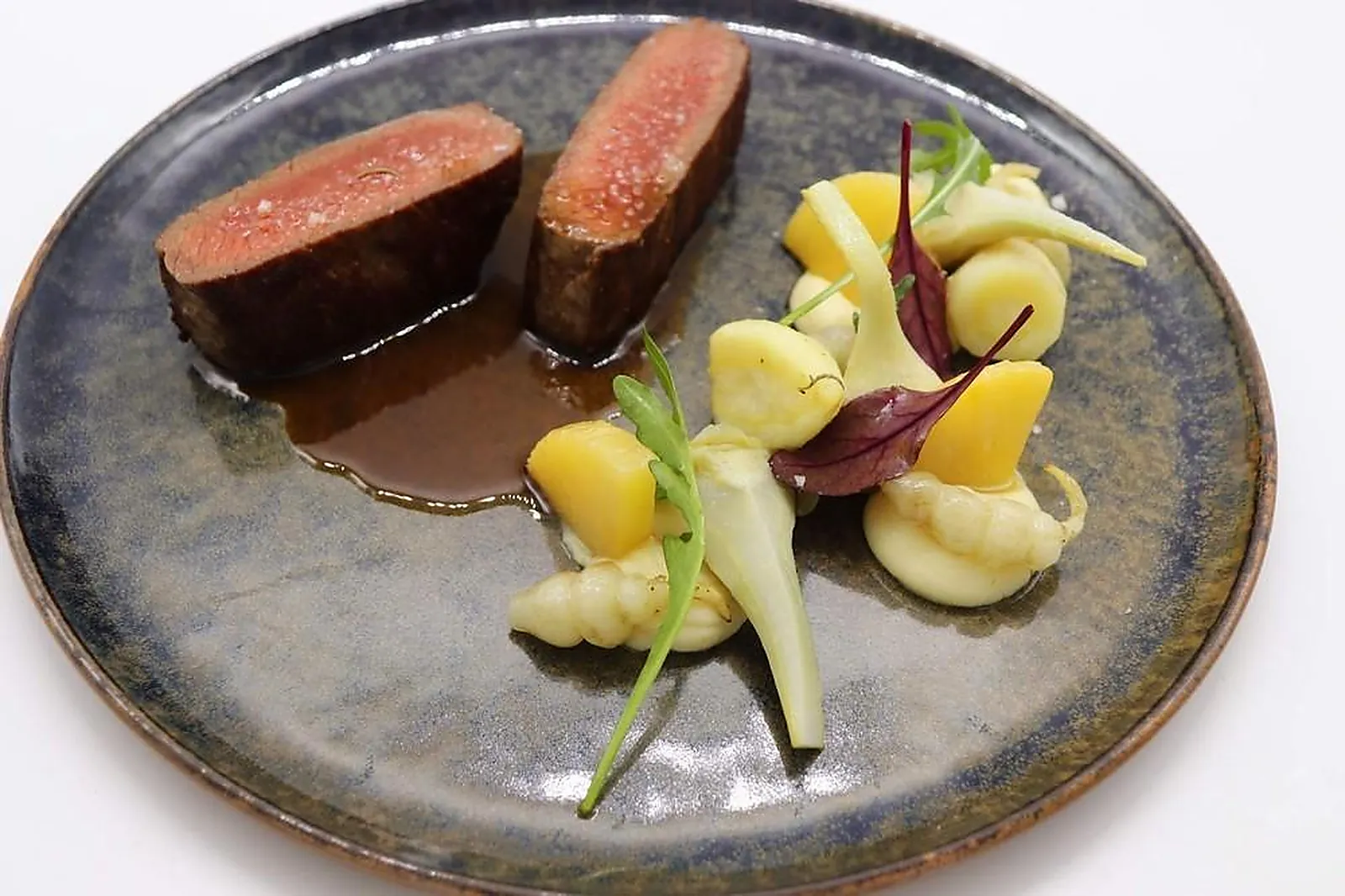 Cafés et Restaurants, RESTAURANTS - PARIS (PARIS) : LE CÉLADON