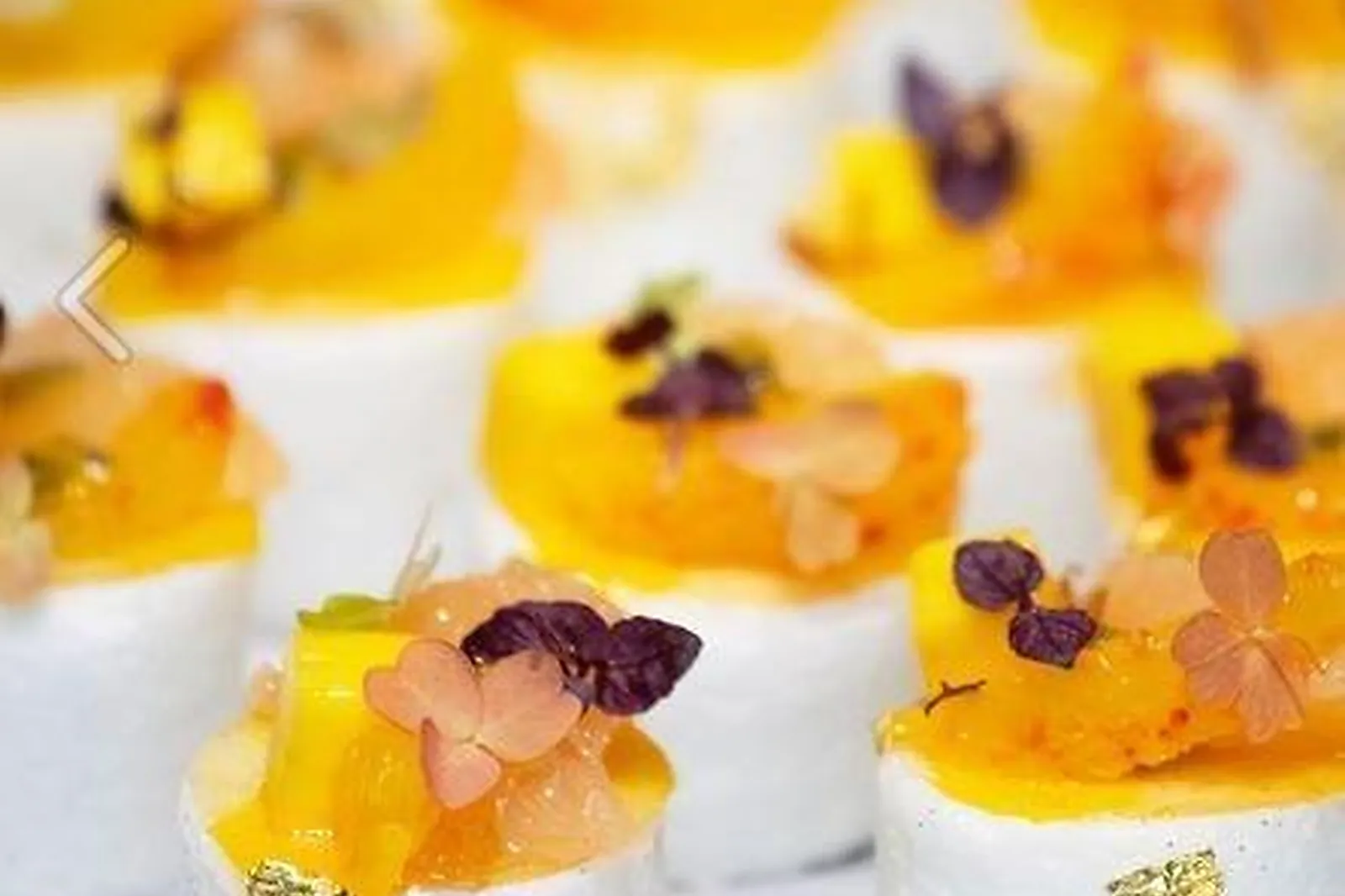 Cafés et Restaurants, RESTAURANTS - PARIS (PARIS) : LE CLARENCE