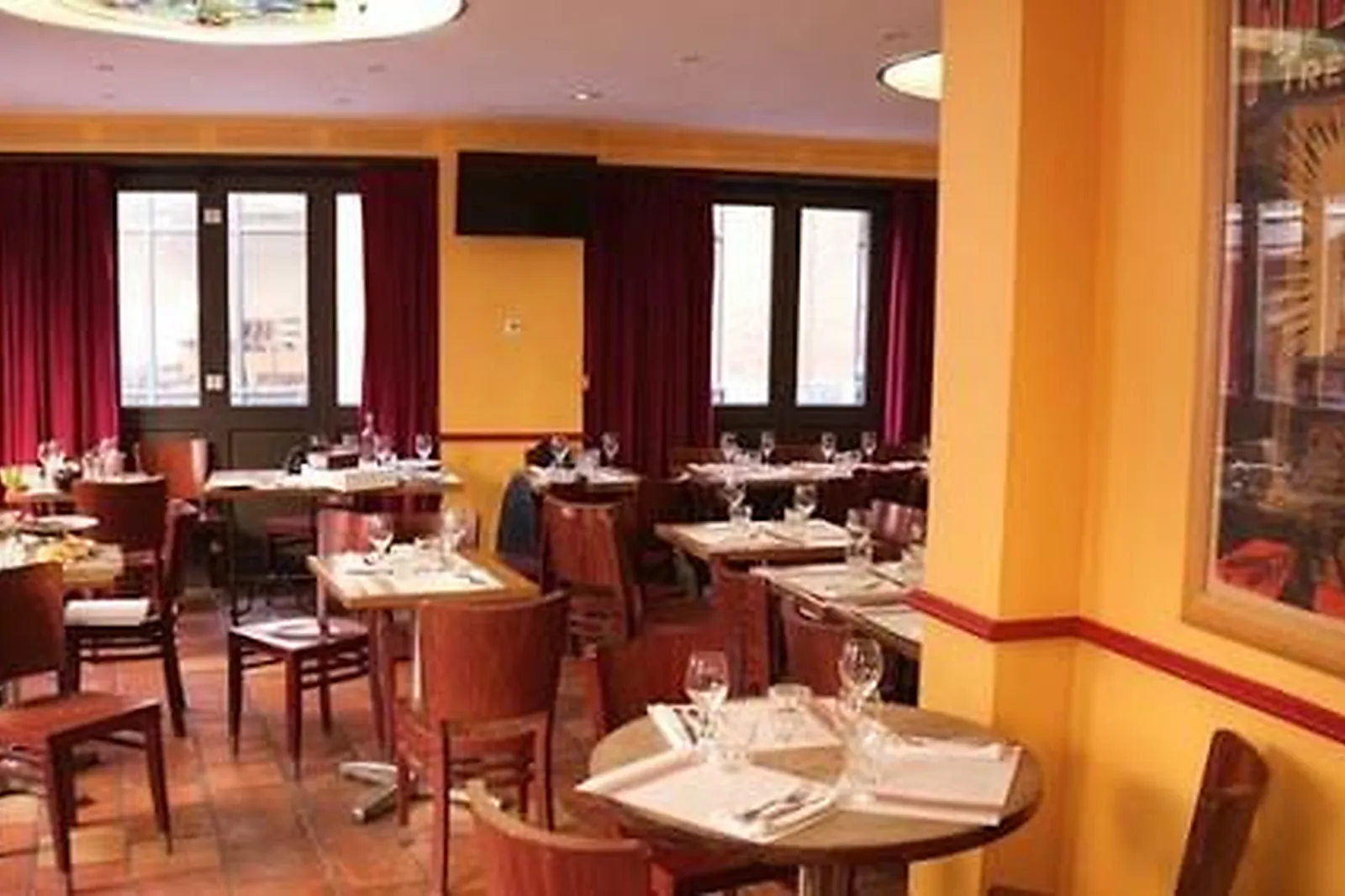 Cafés et Restaurants, RESTAURANTS - PARIS (PARIS) : LE JL&RSQUO;GO TOULOUSE